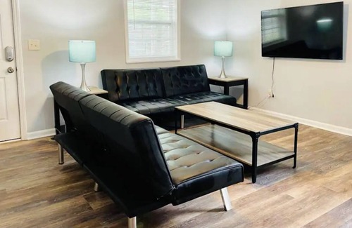 Asheboro House | Cozy Cottage Downtown Asheboro