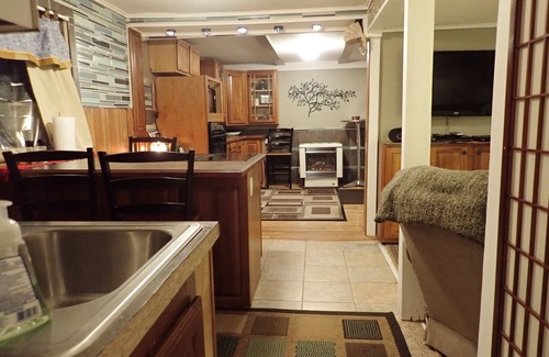 Boyne City Cabin | Cozy cottage hot tub 4 miles to Boyne mountain one mile to Boyne City