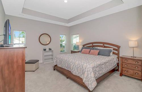 Red Hill House | Cozy Cottage I Legends Golf Resort I Golf & Dining