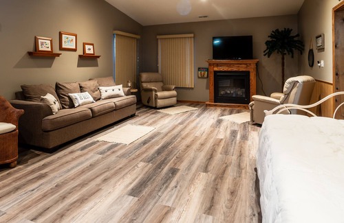 Harrison Cottage | Cozy Cottage in Michigan by S&S properties