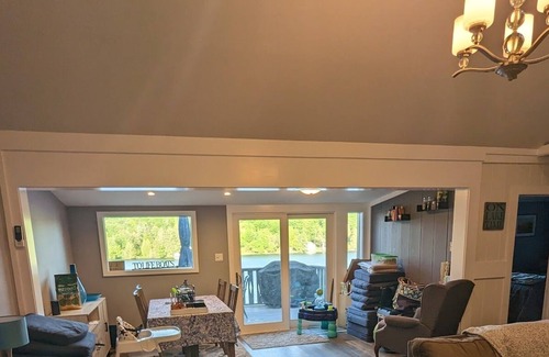 Roscoe House | Cozy Cottage on Amazing Tennanah Lake, Minutes from Roscoe