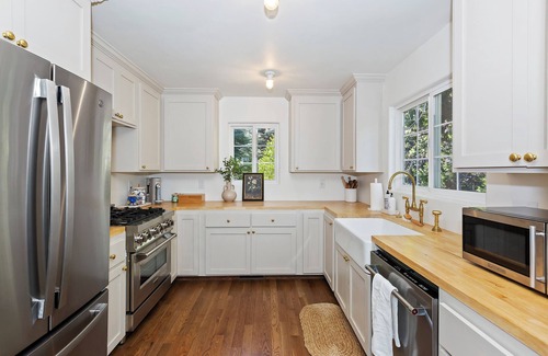 Lake Arrowhead Cottage | Cozy Cottage w/Lake Access near Village in Lake Arrowhead