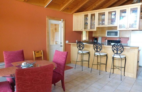 Bridgton Cottage | Cozy cottage with excellent views and shallow-entry waterfront on Long Lake.
