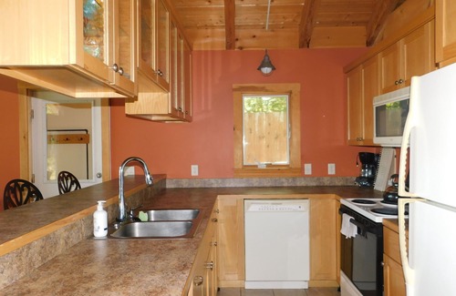 Bridgton Cottage | Cozy cottage with excellent views and shallow-entry waterfront on Long Lake.