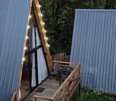 Bagvdanari Ski Chalet | Cozy Cottages