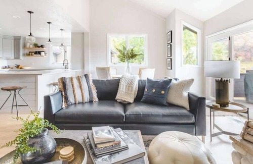 Cottonwood Heights House | Cozy Cottonwood Canyon Condo