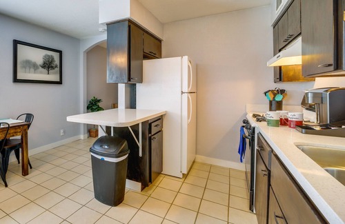 Cottonwood-Verde Village Cottage | Cozy Cottonwood Home w/Covered Patio & Gas Grill!