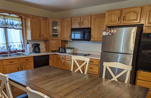 Whitehall Apartment | Cozy Country Apartment