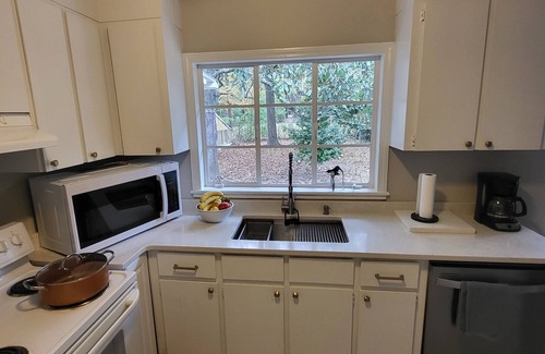Warner Robins House | Cozy Country Getaway - 3 mi from Robbins AFB