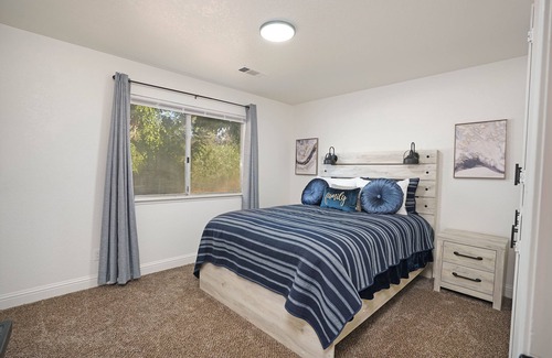 Visalia Other | Cozy Country Home in Visalia, CA