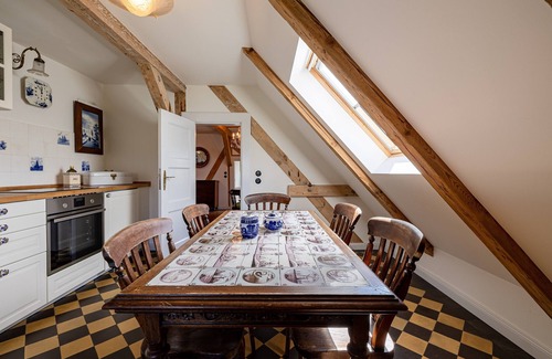 Ummanz Apartment | Cozy country house Wusse FeWo Hiddensee with terrace and fireplace