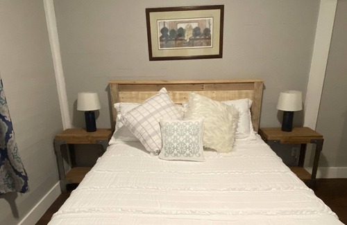 Scaly Mountain Other | Cozy countryside farmhouse just minutes to Highlands, NC