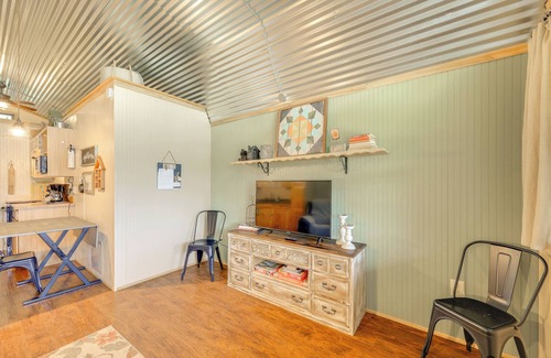 Concan Cabin | Cozy Couple's Cabin Retreat in Concan!