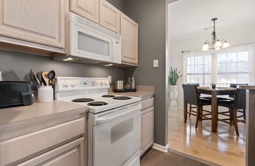 Rehoboth Beach Condo | Cozy Creekwood Getaway on the Highway