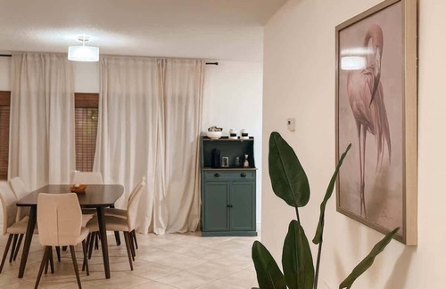Dania Beach House | Cozy Dania Beach House with Fenced Backyard