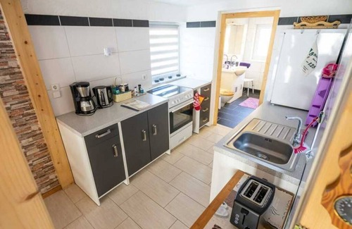 Toenning House | Cozy dog-friendly vacation home - vacation home ideal for 2 people