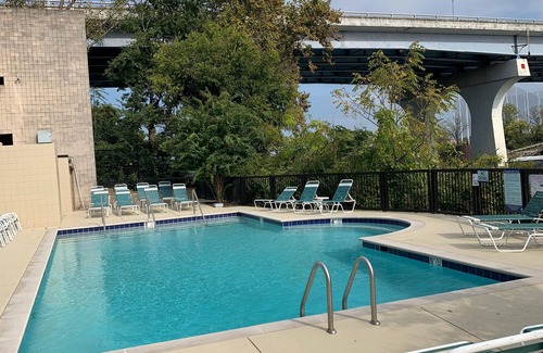 North Capitol Condo | Cozy Downtown Condo on the River! Walk to Broadway and Germantown!