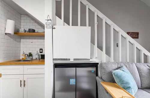 Southwest Raleigh Apartment | Cozy Downtown Raleigh Loft NCSU