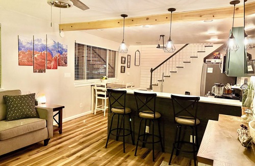 Downtown Colorado Springs House | Cozy Downtown Loft/Private Office & Walk-in Closet