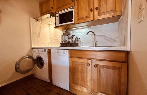 Monetier-les-Bains Apartment | Cozy Duplex with Mezzanine, Balcony & Mountain Views - Sleeps 5