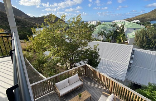 Anse Marcel Apartment | Cozy Duplex Cottage Sea and Marina View