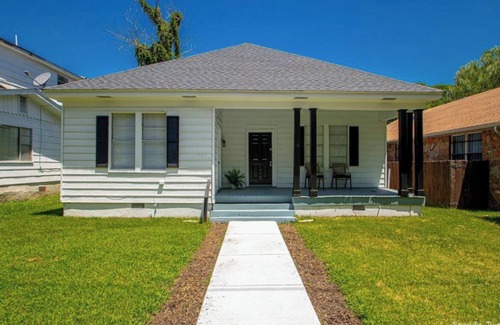 North Little Rock House | Cozy Duplex in Historic Argenta!