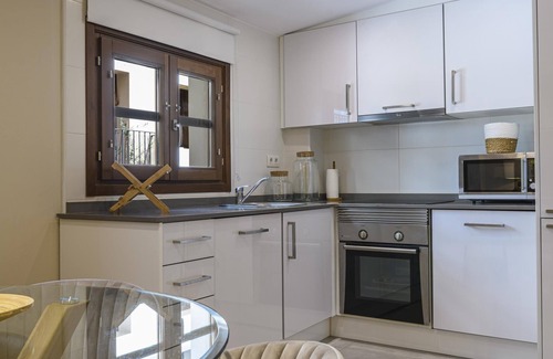 Valencia City Centre Apartment | Cozy duplex with Terrace, 1 Bedrooms, 2+2 Pax, Central Market, old town
