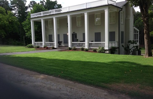 Chandler House | Cozy East Texas Home for Southern Comfort