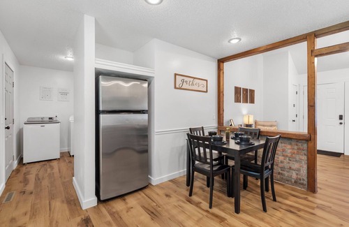 Springfield House | Cozy Eastside Home in Great Location: No Cleaning Fee!