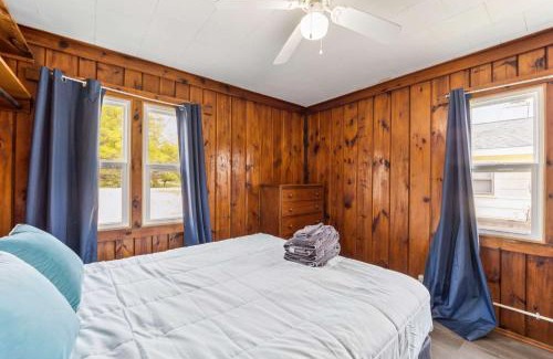 Oscoda House | Cozy & Easy - Steps to the Sand