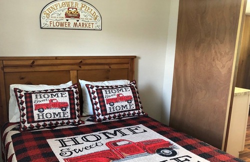 Marlinton Apartment | Cozy Efficiency Unit in Edray 5 Min to Marlinton and 20 Min to Snowshoe