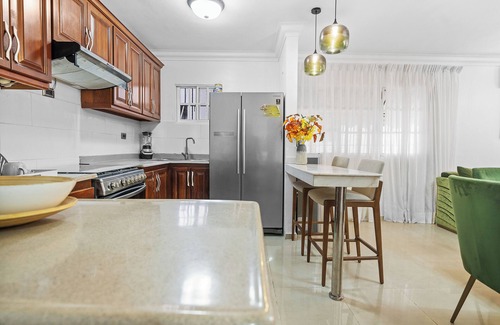 Ensanche Quisqueya Apartment | COZY ELEGANT 2BR SPACE