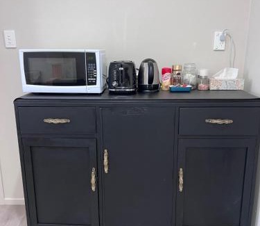 Greenlane - Ellerslie Apartment | Cozy Ensuite Room with Amenities & Private Entrance