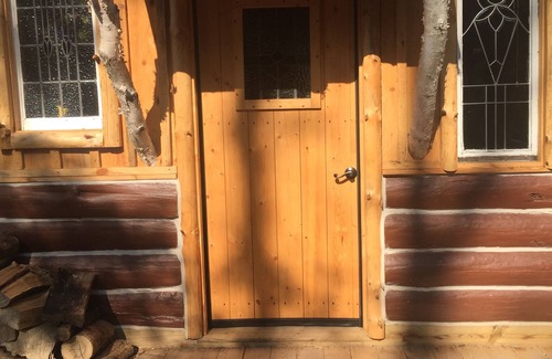 Mayfield Cabin | Cozy Family and Pet-Friendly Cabin Near Fife Lake, 5-minute drive. Camp fire