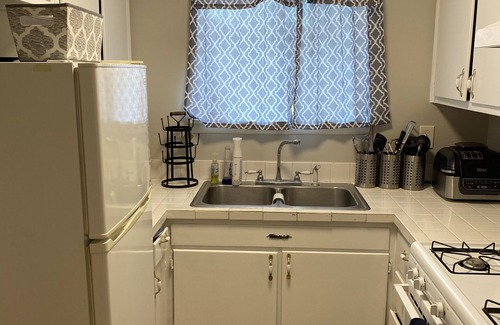 Little Rock House | Cozy Family Sized Home. 5 minutes from everything !
