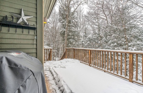 Quechee House | Cozy Fireplace, Quechee Club | Vale Village 2B*