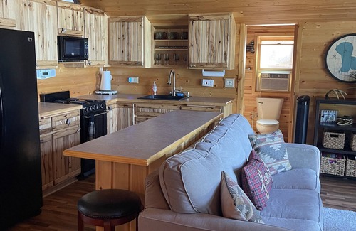 Arbor Vitae Cabin | Cozy Fitz Cabin located on Big Arbor Vitae Lake