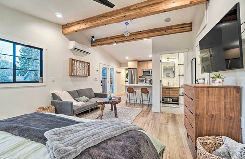 Flagstaff Apartment | Cozy Flagstaff Studio w/Patio - Near Dtwn!