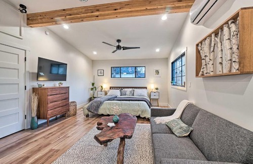 Flagstaff Apartment | Cozy Flagstaff Studio with Patio - Near Dtwn!