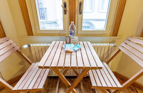 Balat Apartment | Cozy Flat near Trendy Attractions in Balat Fatih