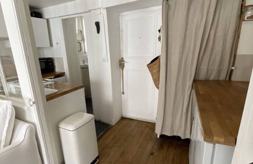 Quartier de la Porte-Saint-Denis Apartment | Cozy flat - Paris center 4 people