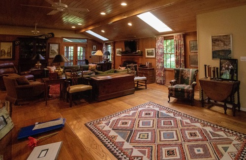 Flat Rock House | Cozy Flat Rock Mountain Home