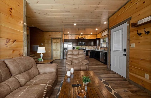Sevierville Cabin | Cozy Forest Hideaway in the Smoky Mountains