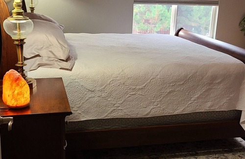 Longmont House | Cozy full house close to downtown Longmont with a relaxing backyard.