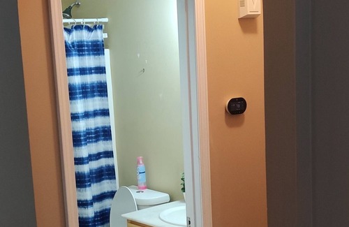 New Castle Bed & Breakfast | Cozy garden home in Birmingham Alabama.