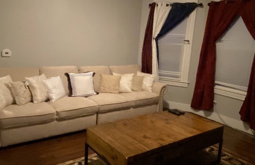 Springfield Bed & Breakfast | Cozy Get-Away (Blue Room)