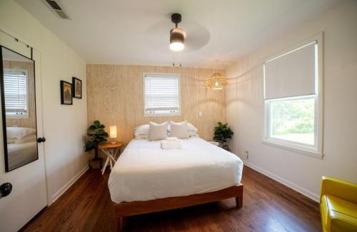Urbandale Nations House | Cozy Getaway Mins to Downtown, Broadway Airport