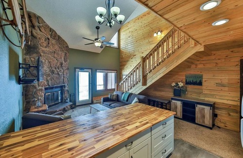 Grand Elk Ranch Condo | Cozy Granby Loft near Winter Park and RMNP