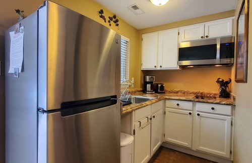 Woodland Park House | Cozy guest apartment conveniently located to all Woodland Park attractions