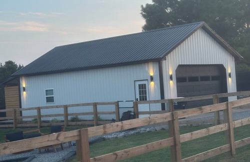Clarksville House | Cozy Guest House in Clarksville